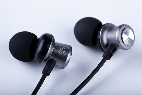 Навушники вакуумні провідні з мікрофоном Recci REW-A01 Melody темно-сірі 6955482587744 фото
