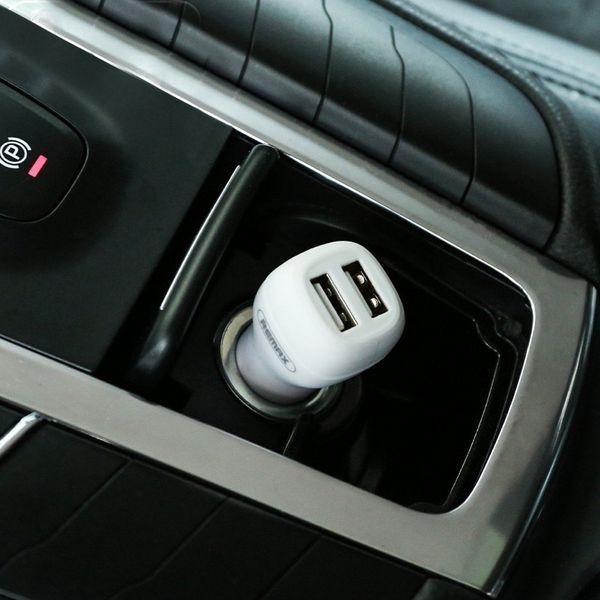Автомобільний зарядний пристрій Remax RCC-207 Flinc 2 USB 12W білий 6954851261261 фото