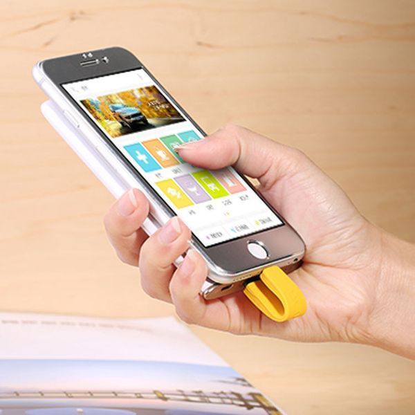 Кабель Remax RC-024i USB Lightning Portable 7см жовтий 2000700000810 фото